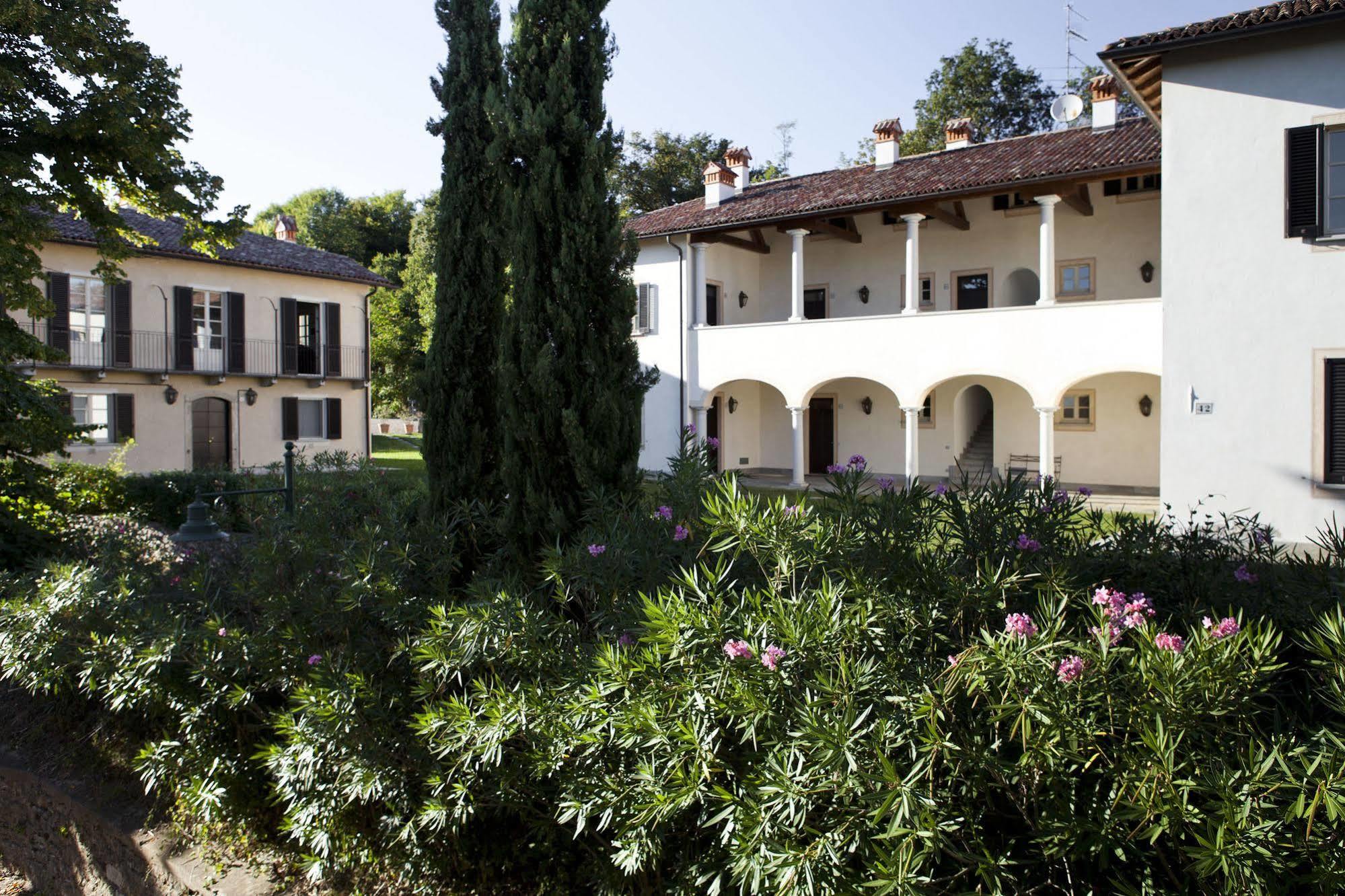 Foresteria Dei Piaceri Campestri Casciago Eksteriør billede